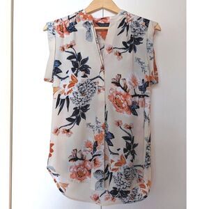 $5 Item! Brody Myles Floral Crepe Fabric Sleeveless Cuffed Top - SEE SIZE NOTES